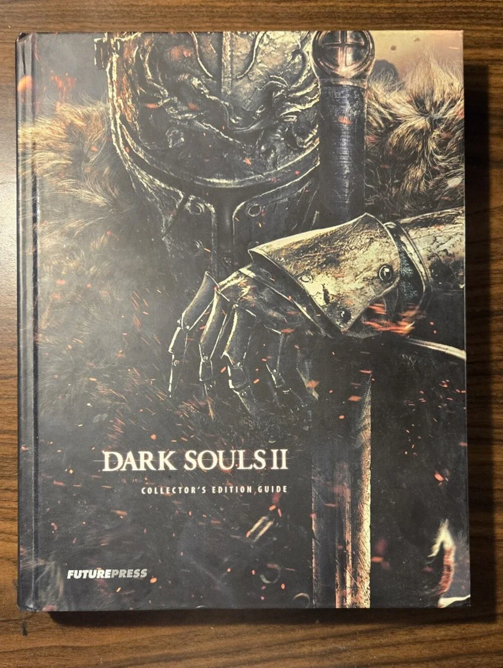 Dark Souls II Collector's Edition Game Guide